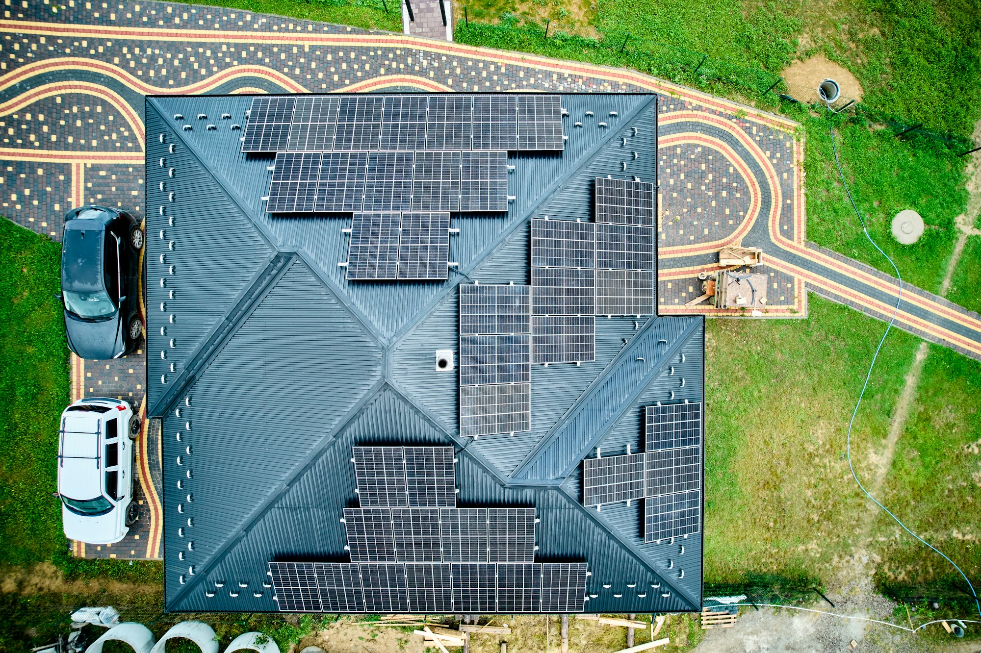 6 Solar FAQs in 2024: Addressing the Latest Consumer Queries